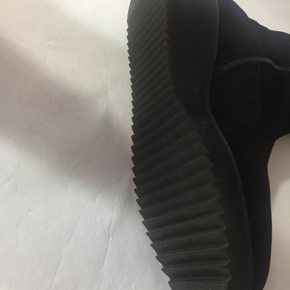 ASKA SUEDE BOOTS SIZE 41 / 11 MADE IN ITALY - Picture 3 of 4